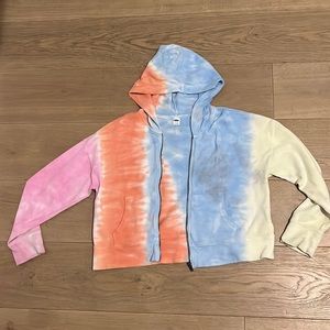 Cropped zip-up hoodie. Sizes 10-12. Tie die.